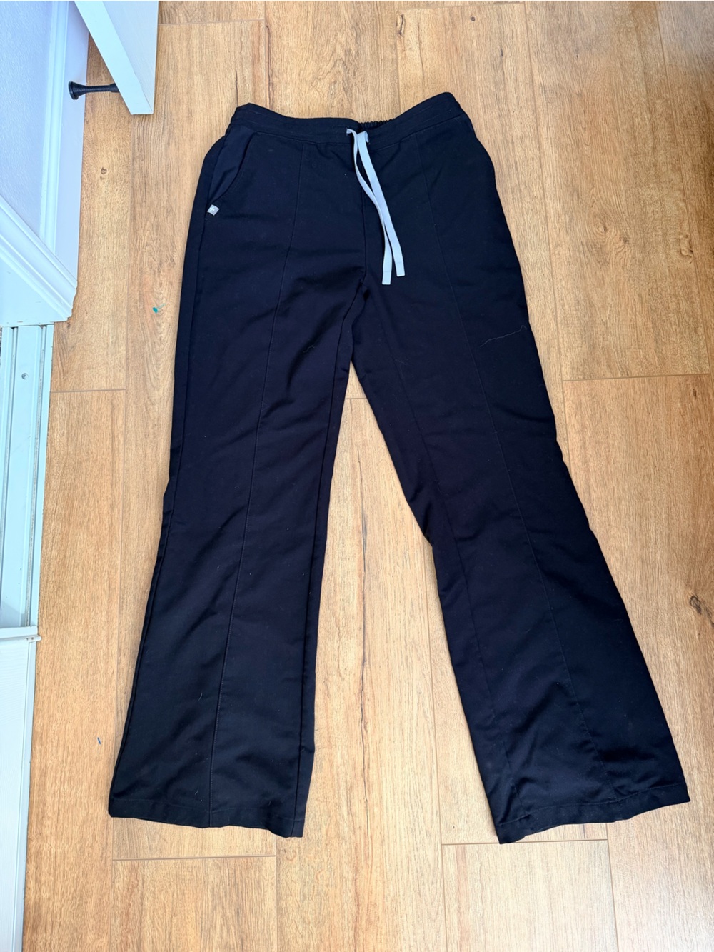Figs small black Lemarie slim flare bottoms